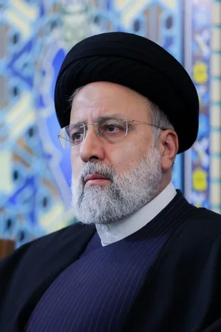 نشست با جمعی از علما و روحانیون