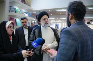 بازدید از سی و پنجمین نمایشگاه بین‌المللی کتاب تهران