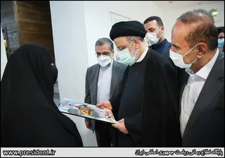 تصاویر نشست صمیمی رییس جمهور با سران عشایر خوزستان