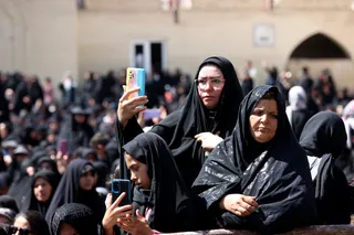 تصاویر سخنرانی در جمع عزاداران اربعین حسینی در بیرجند