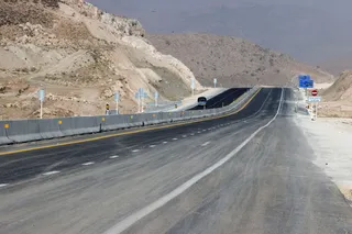 تصاویر بهره‌برداری از پروژه آزادراه شیراز-اصفهان