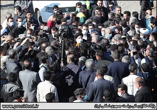 تصاویرحضور آیت‌الله رئیسی در جمع صمیمی مردم روستای فتحعلی پارس‌آباد