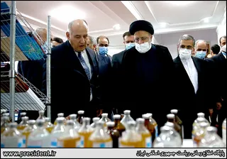تصاویر اعطای مدرک دکترای افتخاری به رئیس جمهور و سخنرانی در دانشگاه ملی تاجیکستان