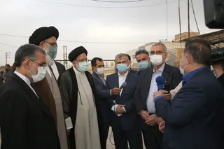 تصاویر بازدید از بیمارستان نیمه کاره کمال شهر
