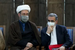 تصاویر دیدار با جمعی از علما و روحانیون