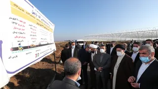 تصاویر بازدید رئیس جمهور از پروژه باند دوم جاده پارس آباد - اردبیل و مجموعه گلخانه