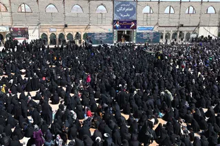 تصاویر سخنرانی در جمع عزاداران اربعین حسینی در بیرجند