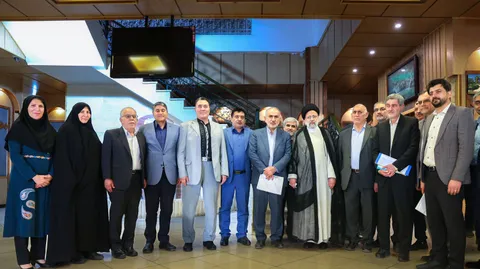نشست با اساتید و نخبگان پزشکی استان فارس