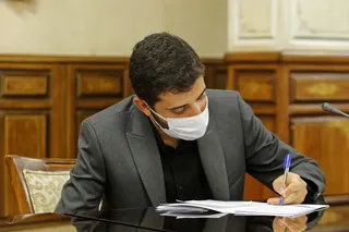 آنچه دشمن را به عقب‌نشینی وادار می‌کند، قوی شدن ایران اسلامی است/ اجرای سند تحول از روز تصدی مسولیت بنده، آغاز شده است