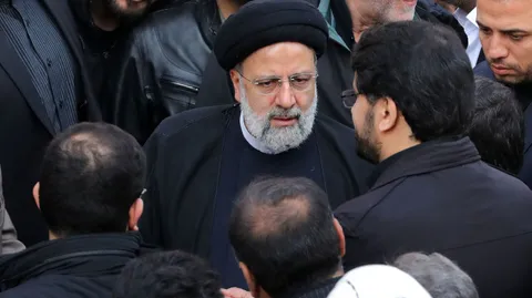 تصاویر بازدید رئیس جمهور از پروژه ۱۴۶۰ واحدی طرح نهضت ملی مسکن شهر پرند