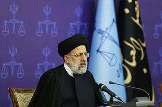 اربعین پیام پیروزی جریان مقاومت بر سازش و تسلیم است/ «جنگ اقتصادی» سال هاست به کشور ما تحمیل شده اما آنچه جلوی قلدری دشمن را می‌گیرد «اقتدار» است/ نیروی انتظامی اجازه ندهد محلات و کوچه‌ها جولانگاه اشرار شود