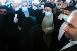 تصاویر دیدار با خانواده شهدا ، ایثارگران و نخبگان استان همدان