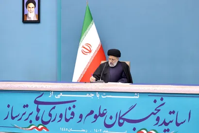 نشست با جمعی ازاساتید و نخبگان علوم و فنآوری های برترساز