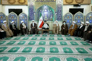 تصاویر دیدار با جمعی از علما و روحانیون