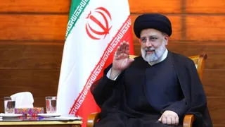 تصاویر  دیدار نخست وزیر پاکستان با دکتر رئیسی