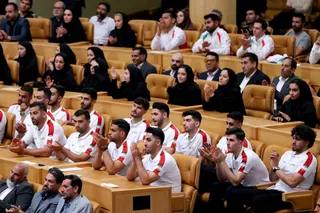 آیین تجلیل از قهرمانان و مدال آوران