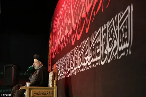 گزارش تصویری سخنرانی تولیت آستان قدس در هیئت رزمندگان اسلام استان اصفهان