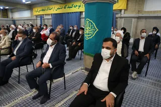تصاویر حضور رئیس جمهور در دیدار مسئولان نظام و میهمانان کنفرانس وحدت اسلامى‌ با رهبر معظم انقلاب