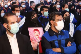 تصاویر تقدیر از کارگران، گروه های کارگری و واحدهای برگزیده