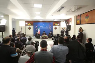 تصاویر رئیس جمهور در نشست خبری استان لرستان