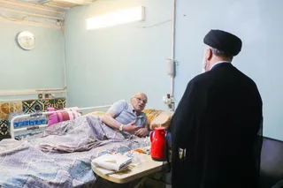 تصاویر حضور سرزده رئیس جمهور منتخب در آسایشگاه جانبازان امام خمینی(ره)