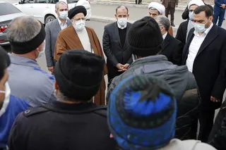 رسیدگی به مشکل وانت‌داران بجنوردی از سوی آیت الله رئیسی