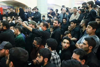 تصاویر سخنرانی در جمع نمازگزاران مسجد امیرالمومنین(ع) کهنز