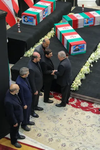 ادای احترام مقامات کشورها به مقام رئیس جمهور شهید و همراهان