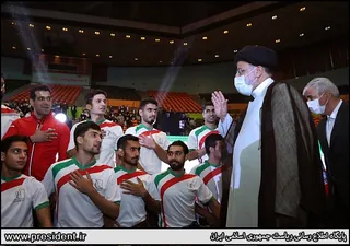 تصاویر آئین اهدای بازوبند پهلوانی سال ۱۴۰۰