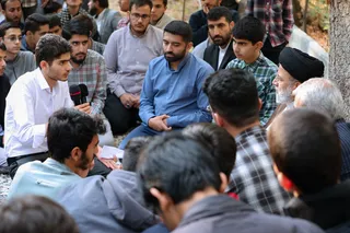 تصاویر حضور در جمع دانش آموزان شرکت کننده در اردوی «راهیان پیشرفت»