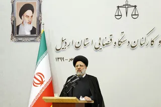 قداست دستگاه قضا در گرو صدور آرا و احکام قضایی مبتنی بر شرع است/ همکاران دستگاه قضا مراقب باشند به جای برطرف کردن دغدغه مردم بر رنج آنها نیفزایند/ مثل صاحبخانه برای رفع مشکلات و کاستی‌های قوه قضاییه تلاش کنیم