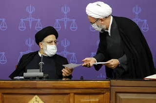 بخشی از مشکلات امروز کشور ناشی از چشم دوختن به لبخند یا خشم خارجی هاست؛ داشتن روحیه جهادی و کار انقلابی گره گشاست/ رفتار آمریکایی‌ها هم نقض «حقوق بین الملل» است هم نقض «حقوق معاهدات» / باید انجام تکالیف اروپایی‌ها از آنها مطالبه شود
