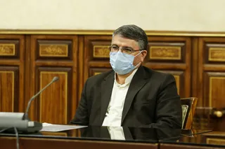 دادگستری ضمن همکاری با ستاد کرونا و اجرای مصوبات مربوط به دورکاری کارکنان اجازه ندهد کار مردم بر زمین بماند و در رسیدگی به پرونده‌ها وقفه به وجود آید