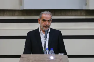 تصاویر  نشست با فعالان اقتصادی ، تجار و بازرگانان