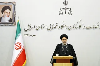 قداست دستگاه قضا در گرو صدور آرا و احکام قضایی مبتنی بر شرع است/ همکاران دستگاه قضا مراقب باشند به جای برطرف کردن دغدغه مردم بر رنج آنها نیفزایند/ مثل صاحبخانه برای رفع مشکلات و کاستی‌های قوه قضاییه تلاش کنیم