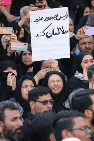مراسم تشییع پیکر رئیس جمهور شهید و همراهان در مشهد