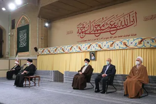 تصاویر دیدار مسئولان نظام و سفرای کشورهای اسلامی با رهبر معظم انقلاب