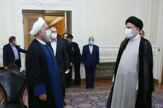 تصاویر تحویل دفتر ریاست جمهوری به آیت‌الله رئیسی