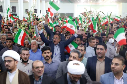 تصاویر سخنرانی در اجتماع پرشور مردم اندیمشک