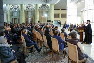 دیدار رمضانی با جمعی از هنرمندان