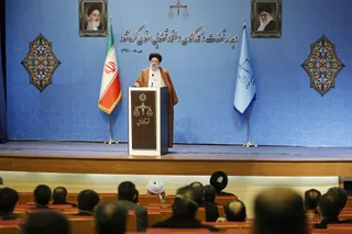 دستگاه قضایی باید از موضع قانون به موقع و با اقتدار ظاهر شود و اجازه ندهد اشرار و متجاسران به قانون امنیت مردم را تهدید و سلب کنند