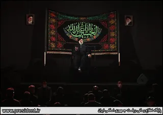 تصاویر سخنرانی رئیس جمهور در مراسم شب عاشورای اجتماع بزرگ «عشیره عاشورا»