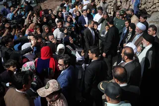 تصاویر بازدید دکتر رئیسی از روستای قلعه جی کردستان