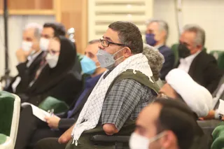 تصاویر دیدار رئیس جمهور با نخبگان ، علماء ، خانواده شهدا ، ایثارگران و جمعی از اقشار مختلف مردم