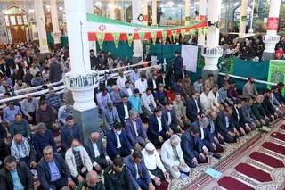 تصاویر حضور و سخنرانی در جمع نمازگزاران جمعه برازجان