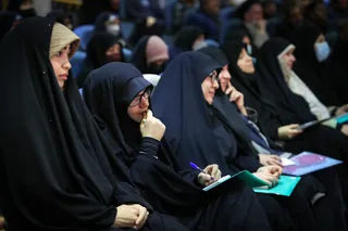 تصاویر سخنرانی در بیست و نهمین اجلاس سراسری نماز
