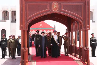 تصاویر مراسم استقبال رسمی سلطان عمان از آیت الله رئیسی در قصر العلم