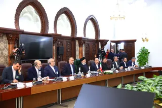 نشست مشترک هیئت های عالیرتبه ایران و الجزایر