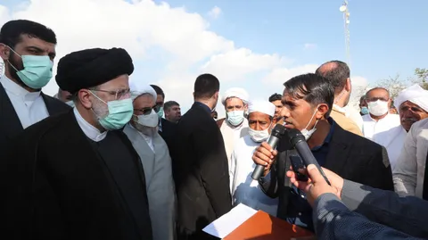 تصاویر حضور و سخنرانی در جمع اهالی روستای گورزین قشم