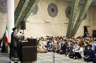 عکس/ حضور رئیسی در جمع اساتید و دانشجویان دانشگاه تهران